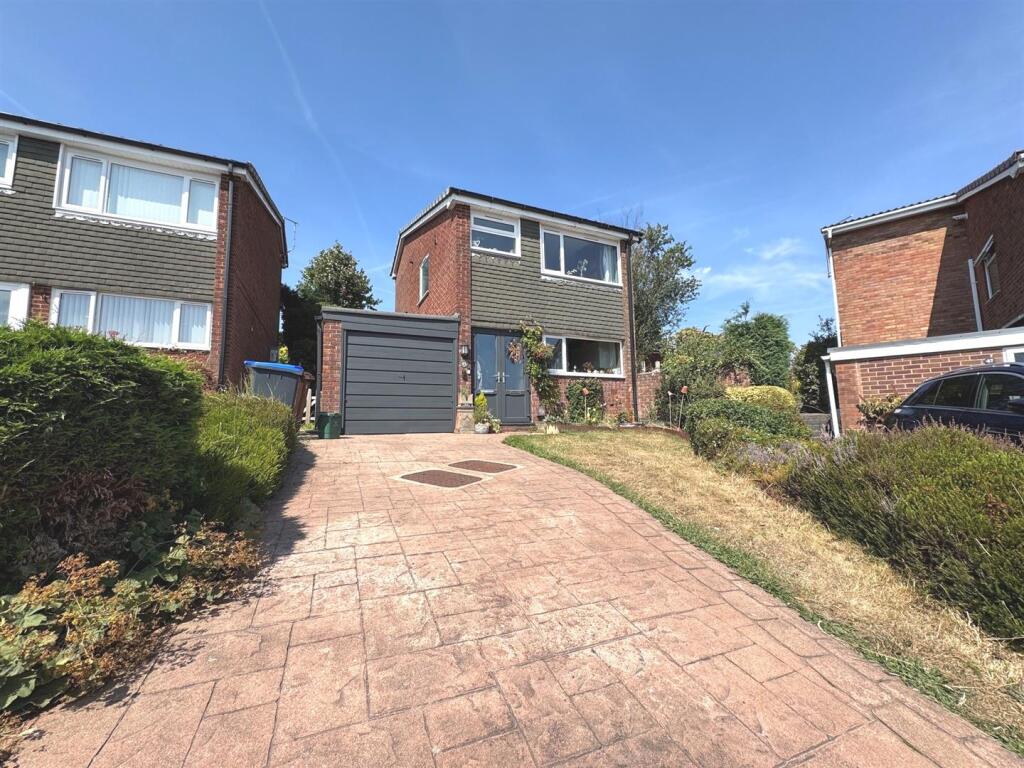 Main image of property: Rownall View, Leek