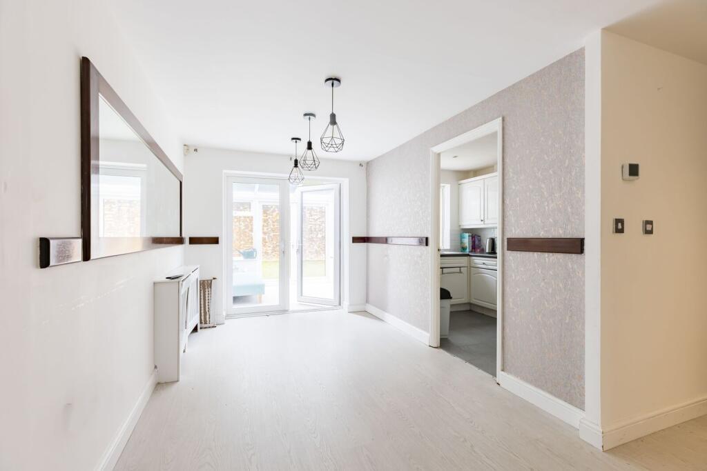 House in London - More