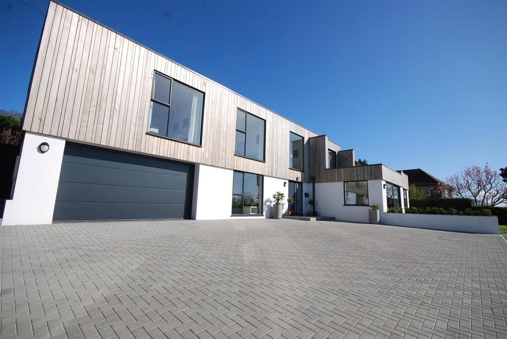 Main image of property: Seabrook Road, Hythe