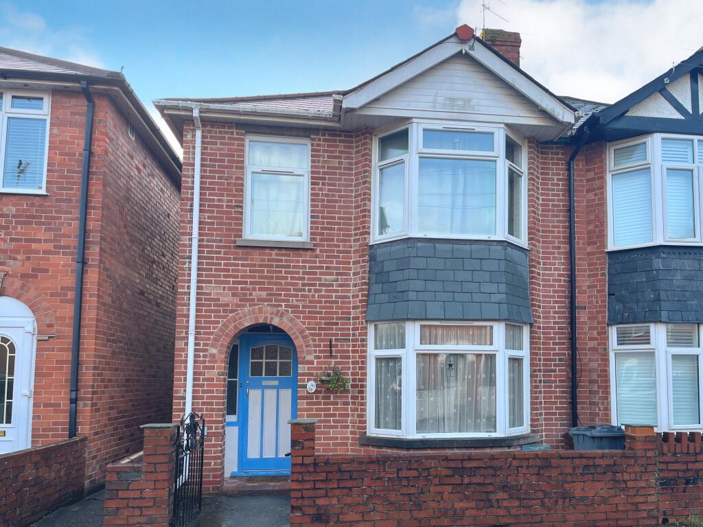 Main image of property: Madeira Villas, Exmouth