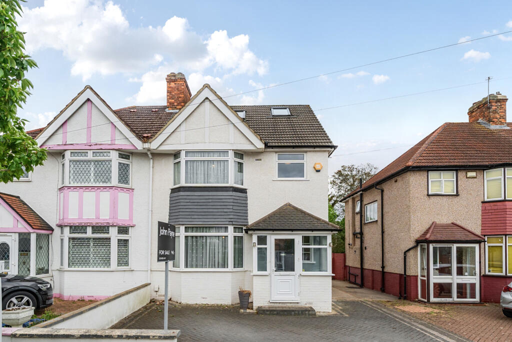 House in London, Royal Borough of Greenwich - View 2