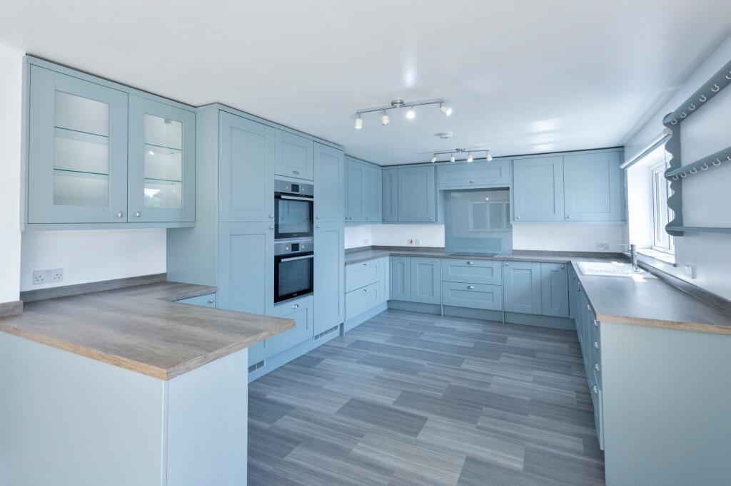 House in Bossingham, Upper Hardres - View 3