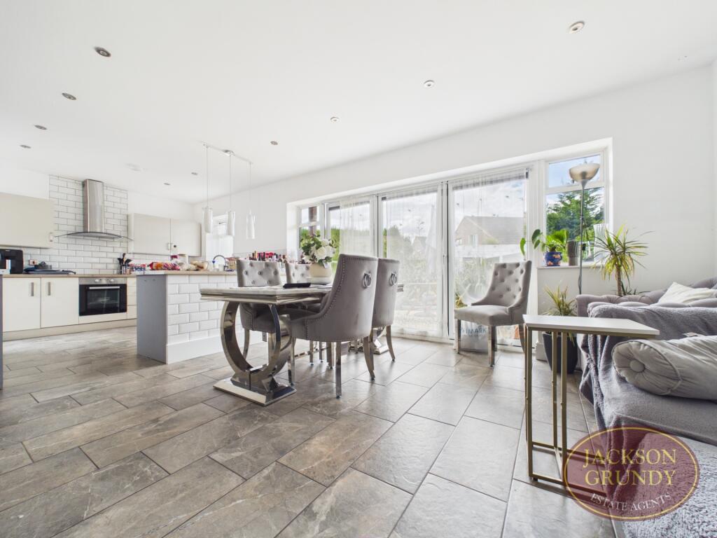 House in Northampton, Moulton Leys - View 4