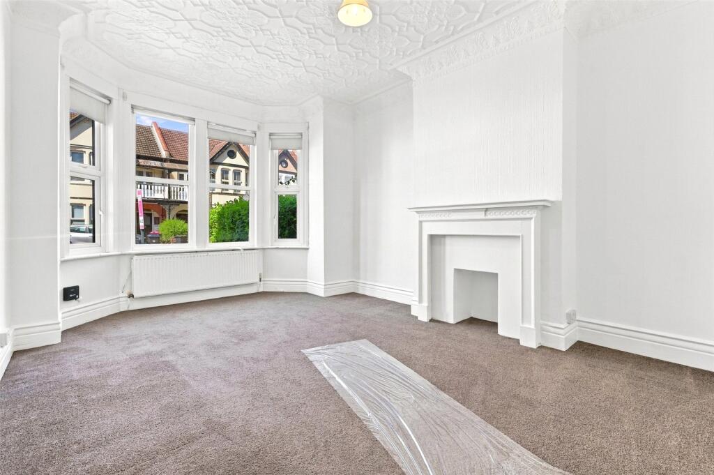 House in Southend-on-Sea - View 5