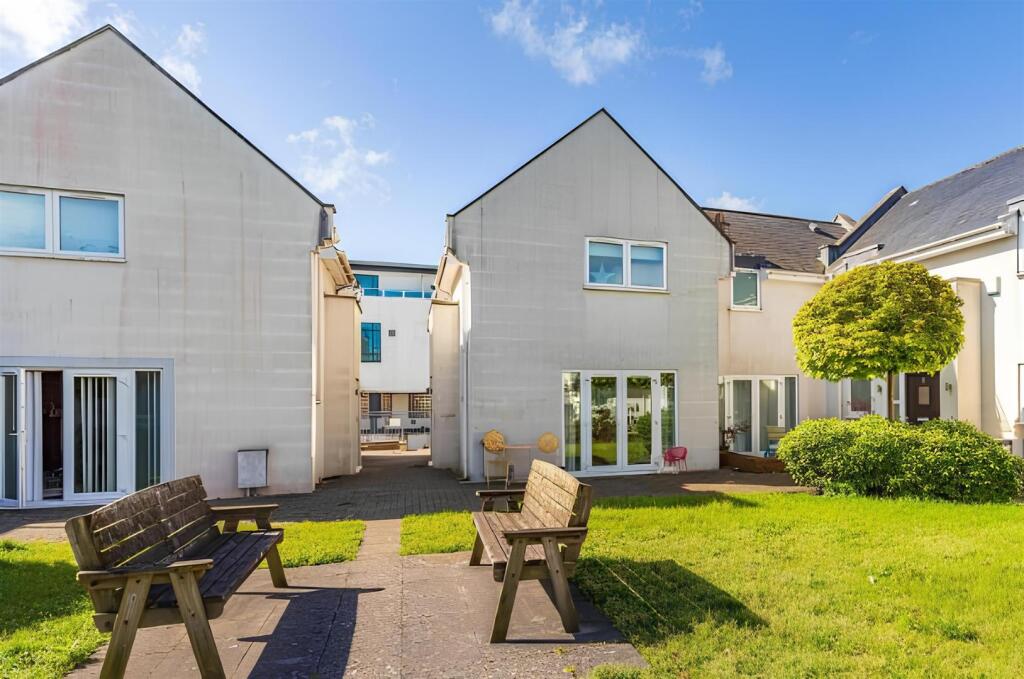 Main image of property: Commercial Road, Poole