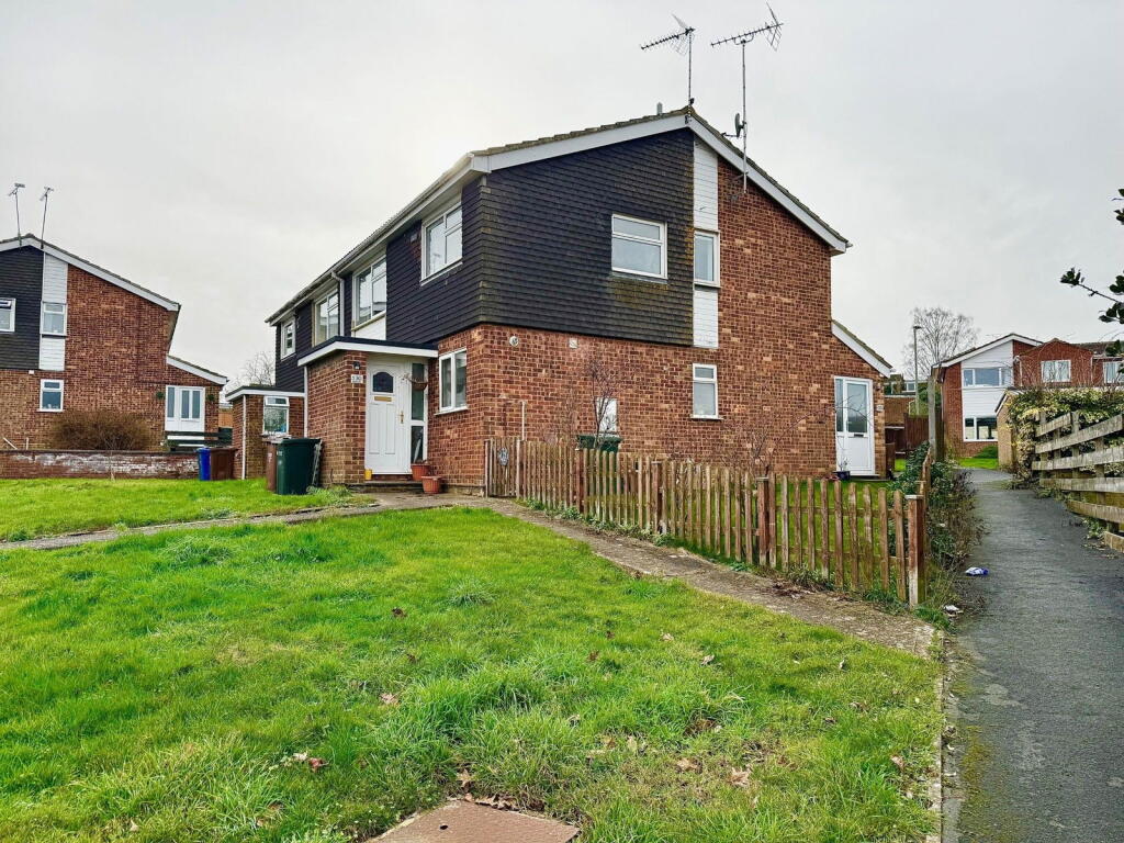 Main image of property: Bankside,Banbury,OX16 9TD