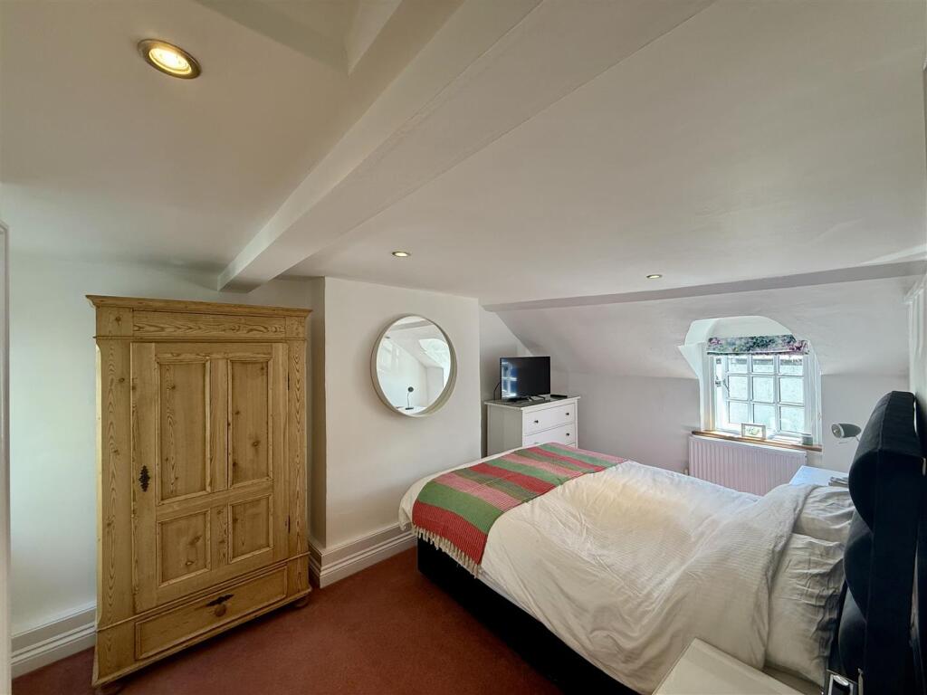 Wexham Street, Beaumaris photo 4