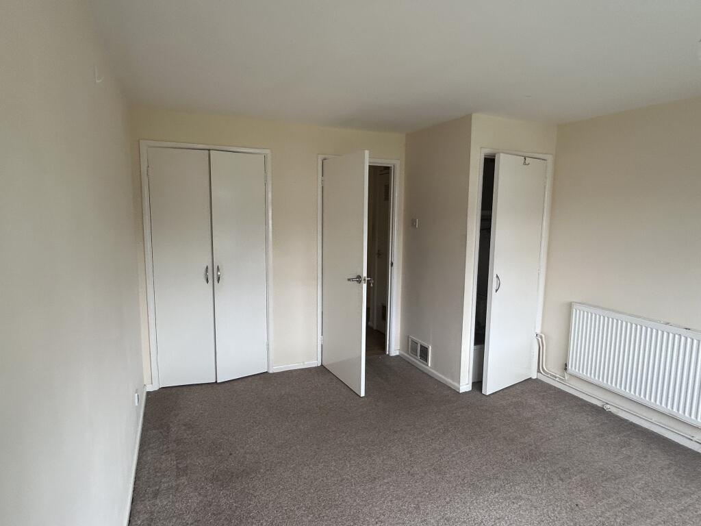Apartment in Salisbury - View 4