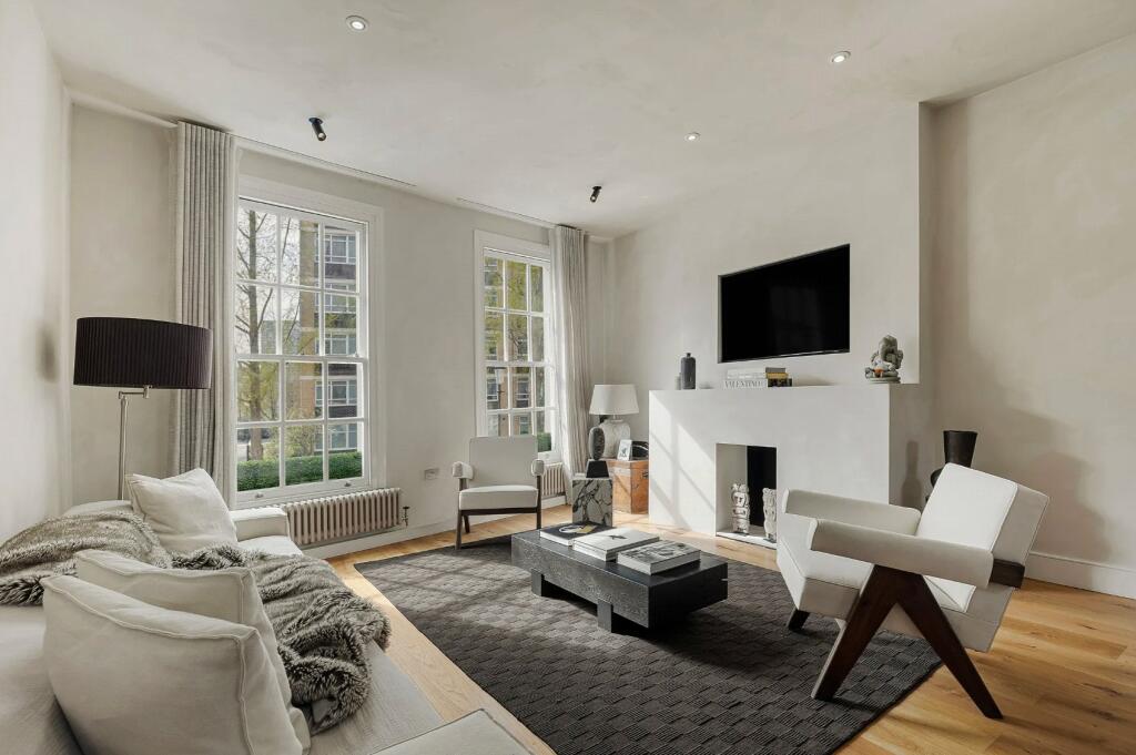 House in London, Lancaster West Estate, Notting Hill - View 3