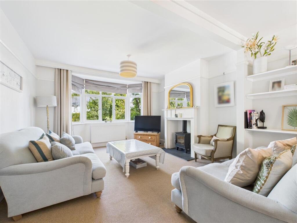 Loxley Road, Stratford-Upon-Avon photo 4
