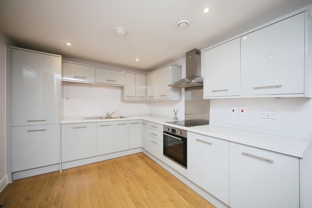 Paragon Place, Bridgwater photo 2