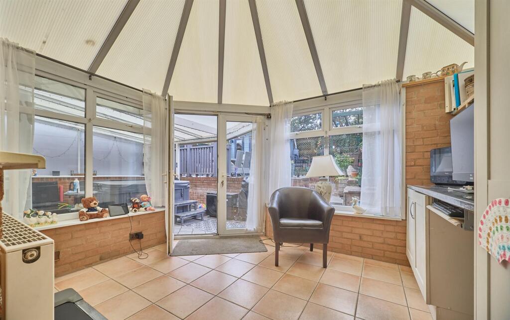 House in Leicester - View 4