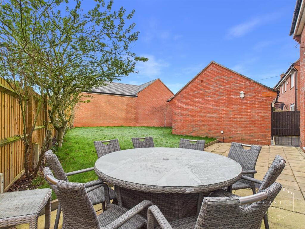 Masefield Drive, Earl Shilton, Leicester photo 4