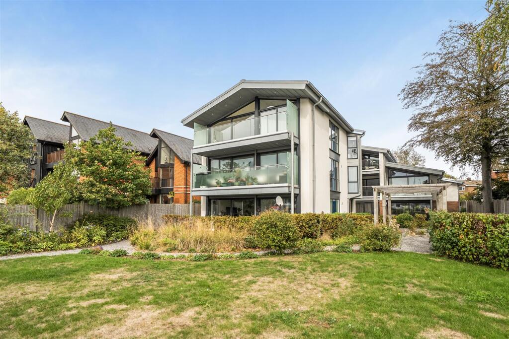 Main image of property: Old Swanwick Lane, Lower Swanwick
