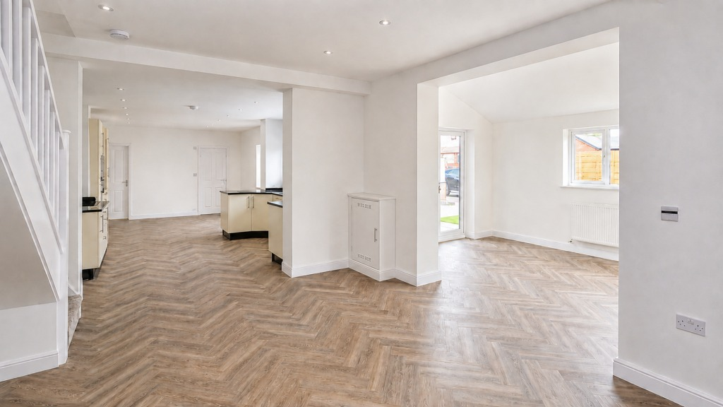 House in Sefton, Liverpool City Region - View 5