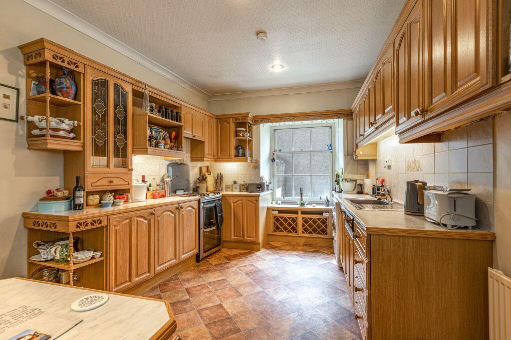 Apartment in Galashiels - More