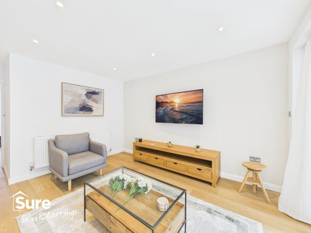 Main image of property: Sarum Place, Hemel Hempstead, Hertfordshire, HP2 6DP