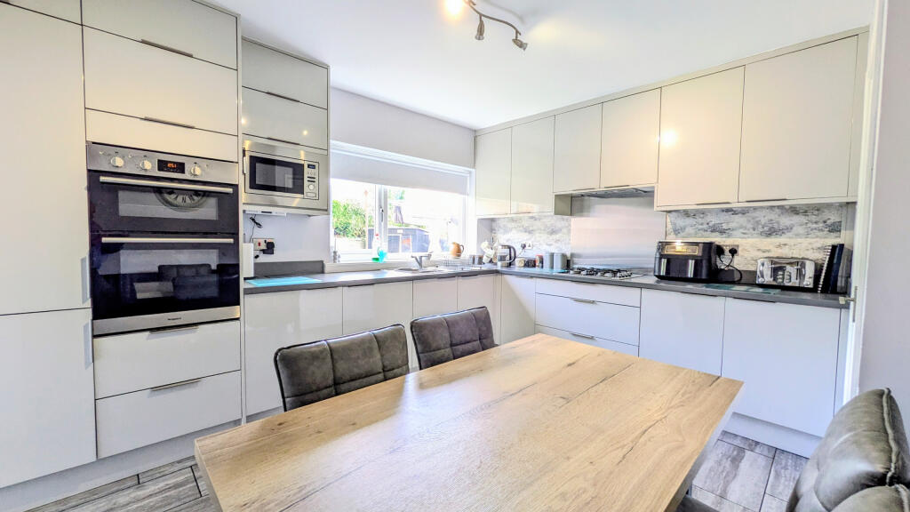 House in Cardiff - View 3