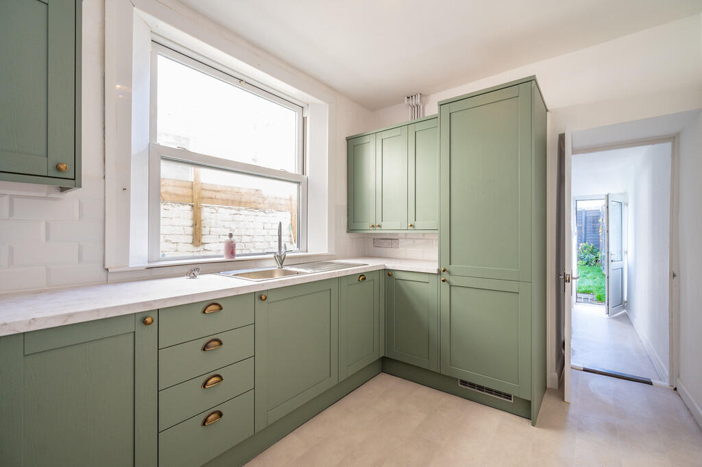 Harold Road, Southsea - View 5
