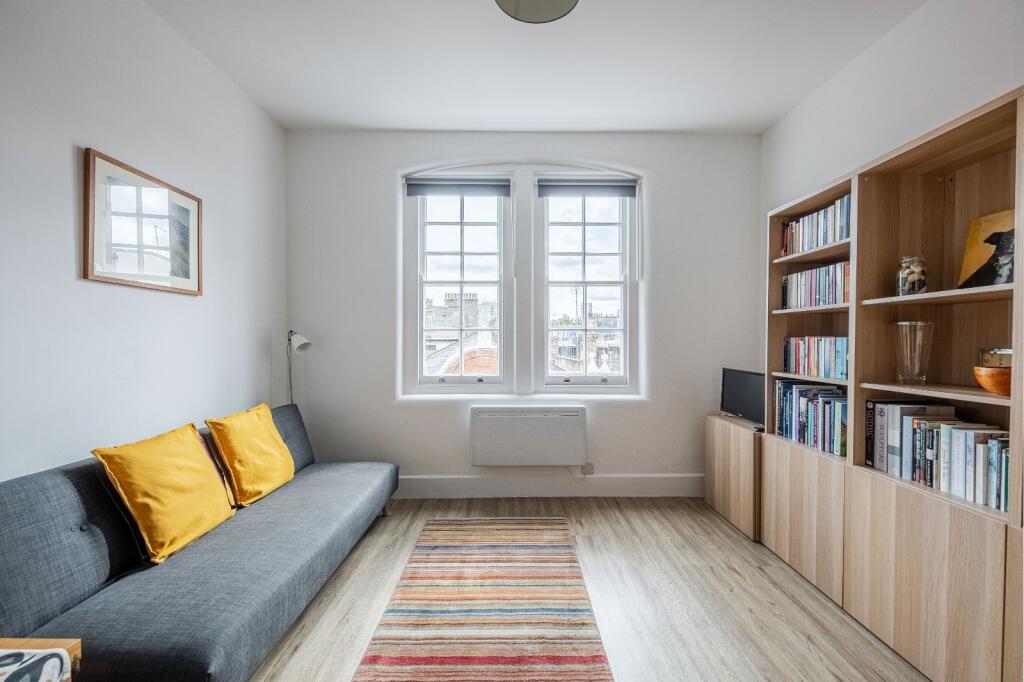 Apartment in London, City of Westminster - View 2