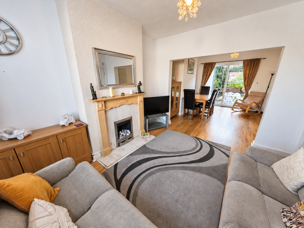 Marland Crescent, Reddish, Stockport photo 4