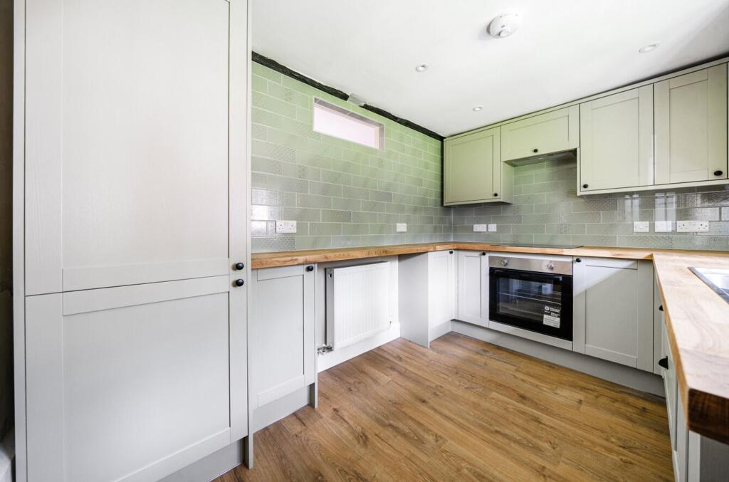 House in Chichester, Earnley - View 3