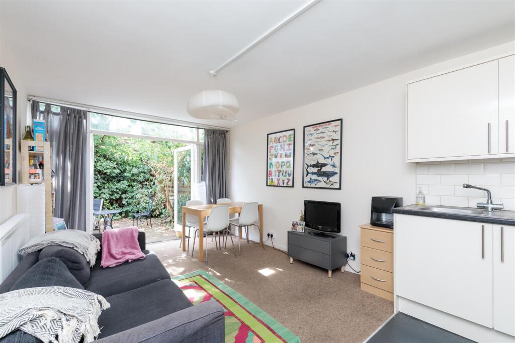 Main image of property: Carroun Road, Oval