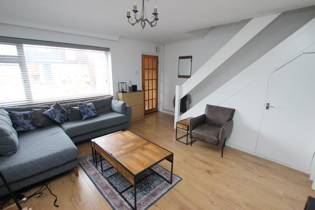 House in Dunstable, Stipers Hill, Central Bedfordshire - View 5