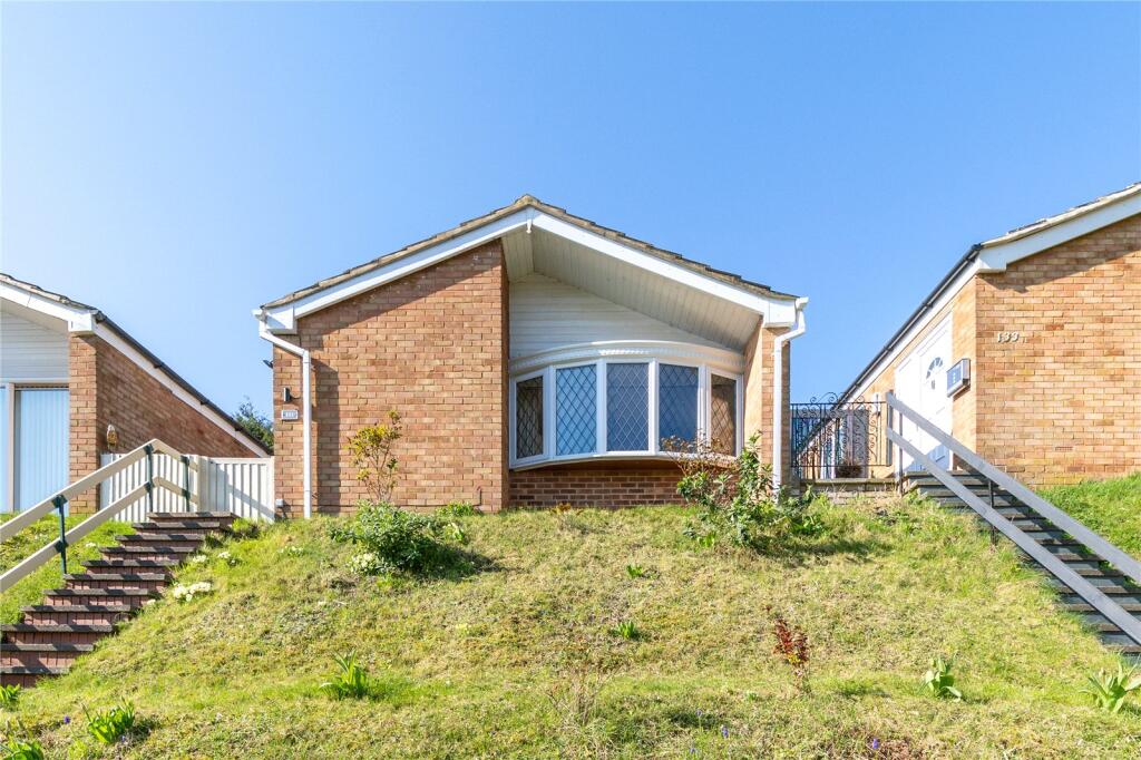 Main image of property: Devon Road, Luton, Bedfordshire, LU2