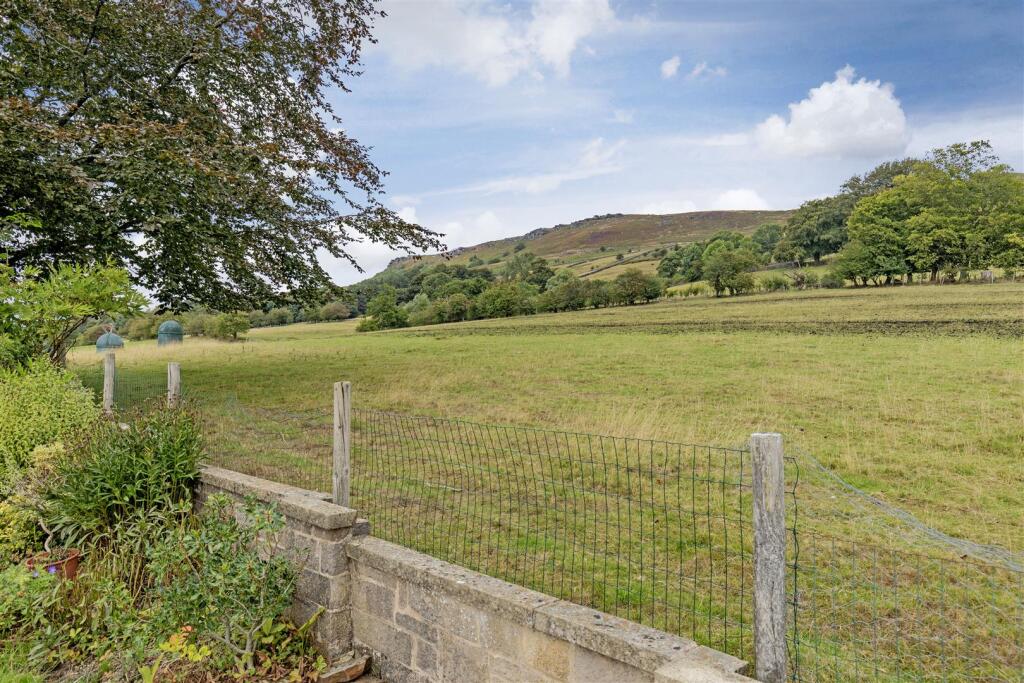House in Sheffield - View 4