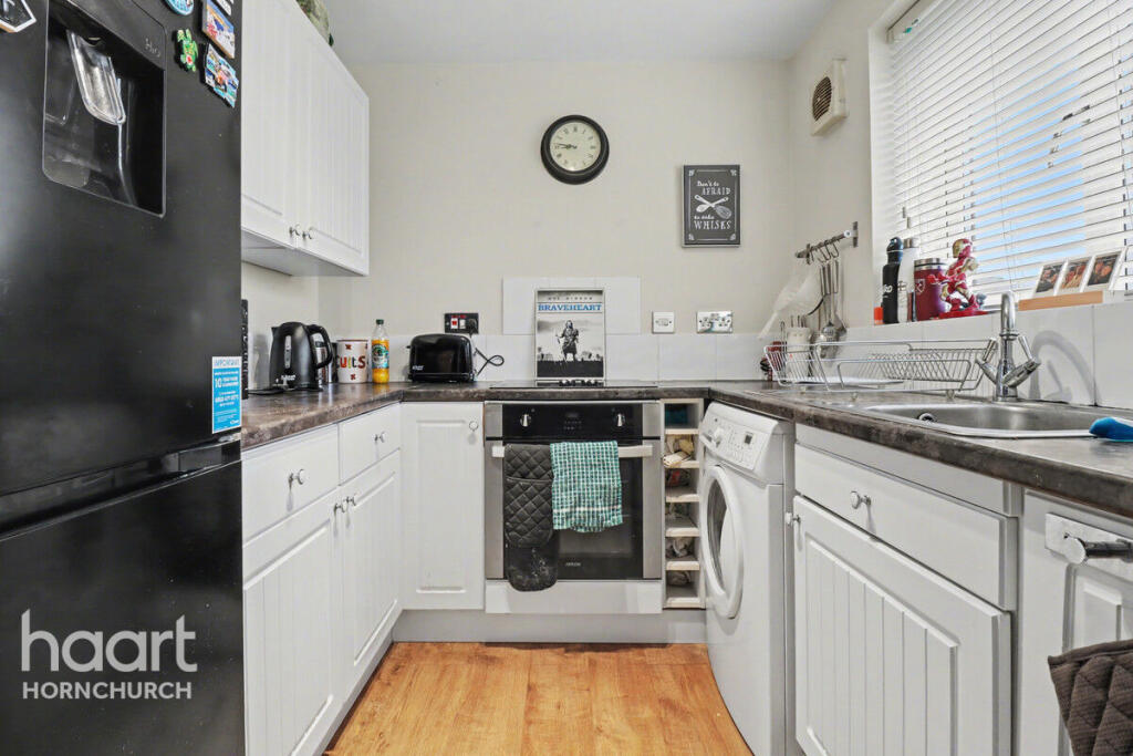 Main image of property: Naunton Way, Hornchurch