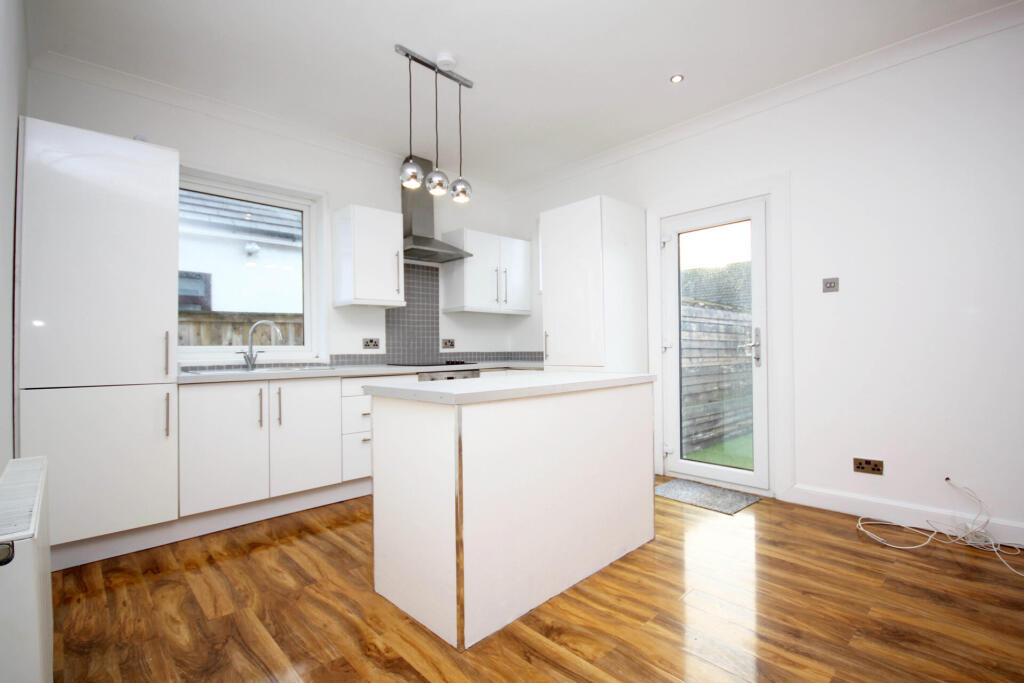 10 Waterloo Road, Prestwick, KA9 2AA photo 3