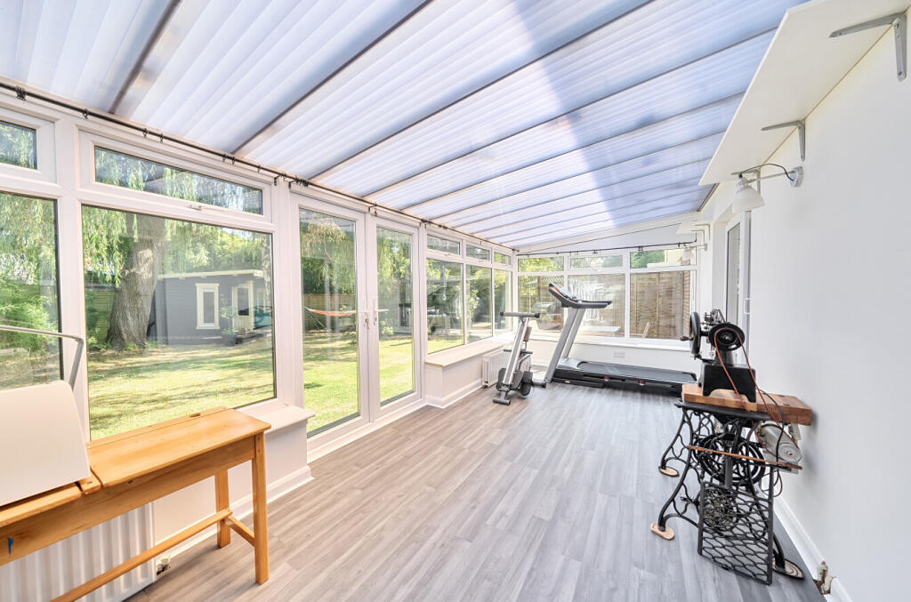 House in Southampton - View 5