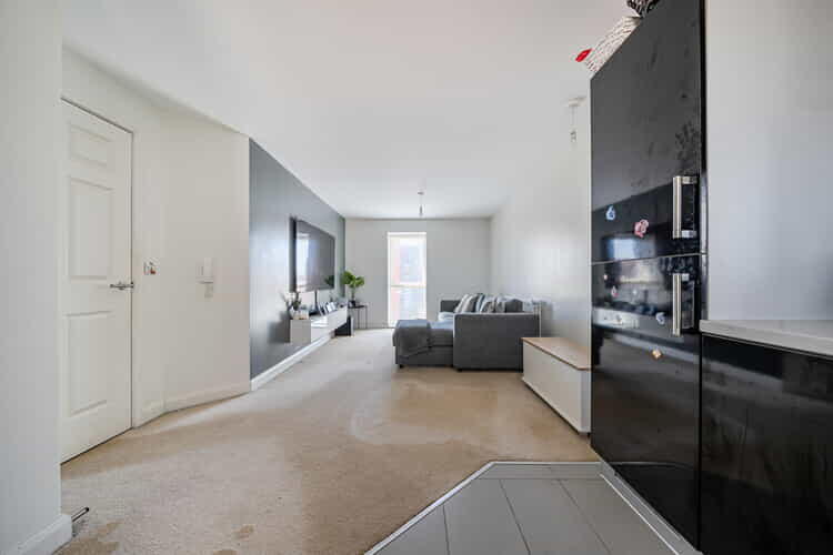 Apartment in Northampton, St Crispin's, Upton - More