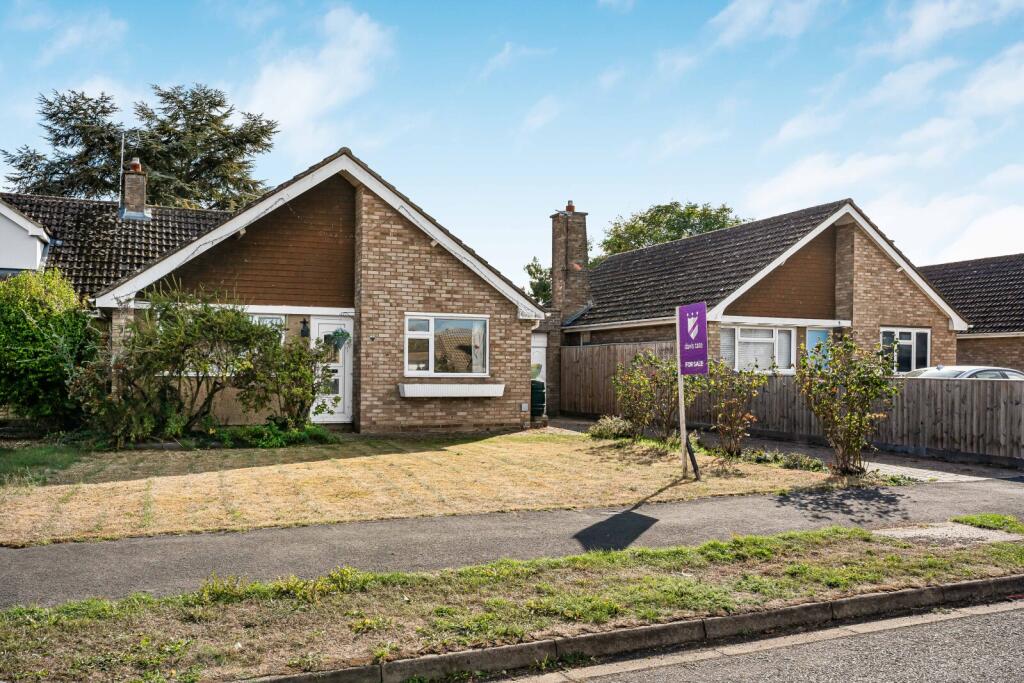 Main image of property: Harlington Avenue, Grove, Wantage, Oxfordshire, OX12