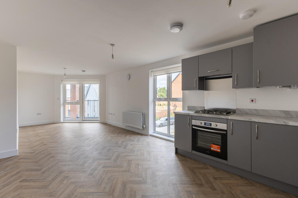 Apartment in Wealden, Willingdon and Jevington - View 3
