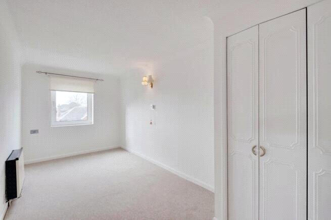 Station Road, New Milton, Hampshire, BH25 - More