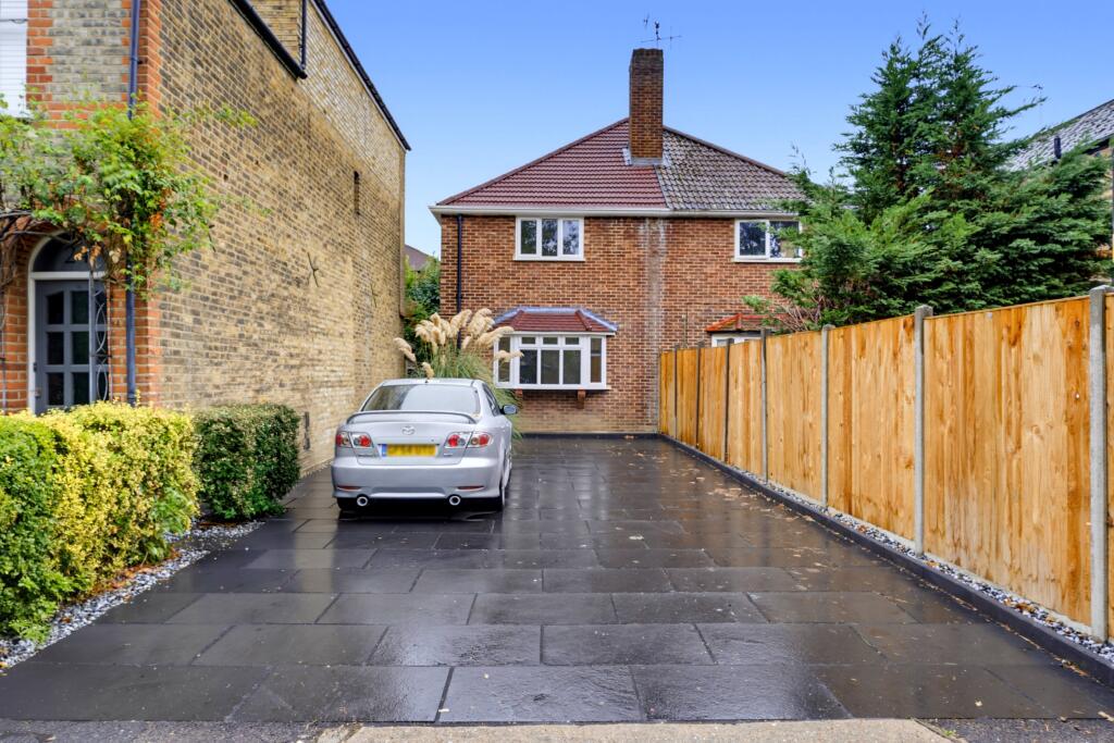 Main image of property: Gordon Road, Kingston upon Thames, KT2
