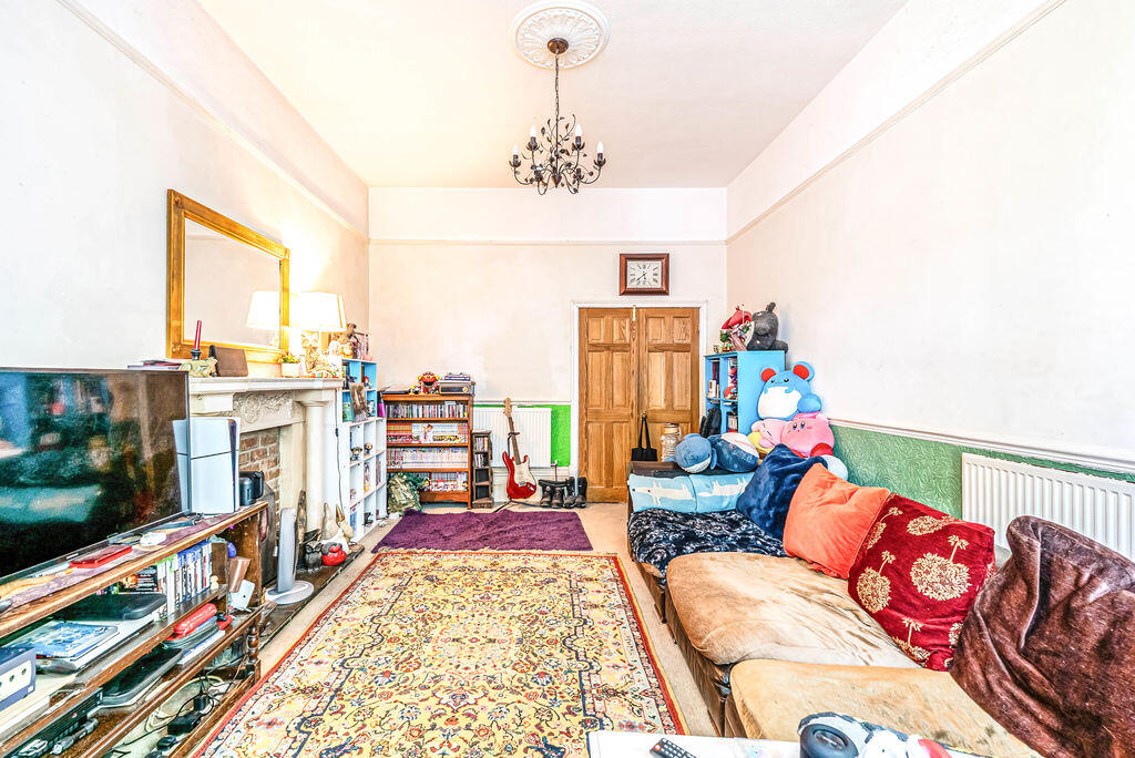 Apartment in Weston-super-Mare, North Somerset - View 5