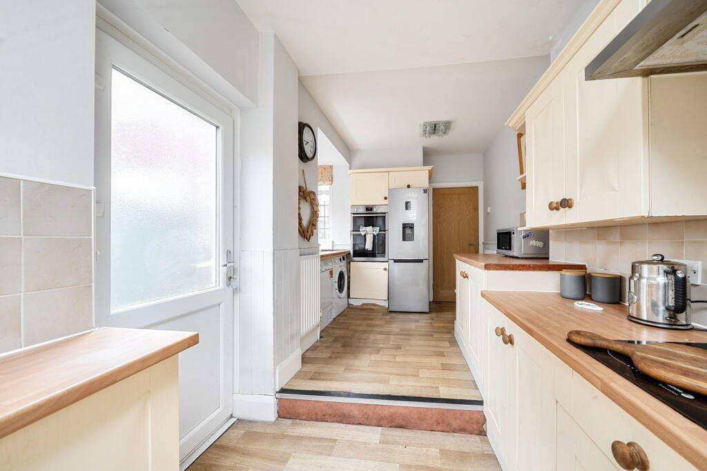 House in Dudley, West Midlands - More
