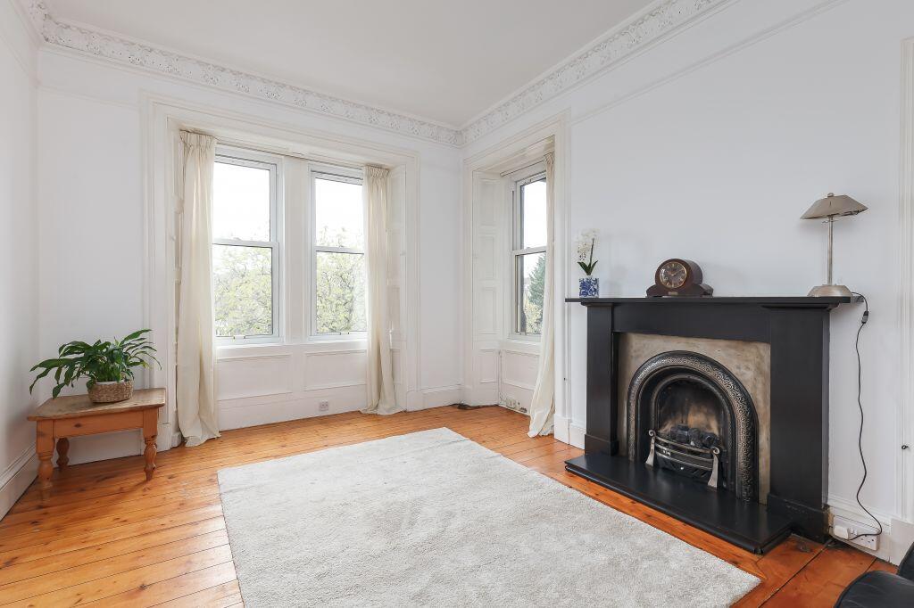 Main image of property: 3f1 398, Morningside Road, EDINBURGH, EH10 5HX