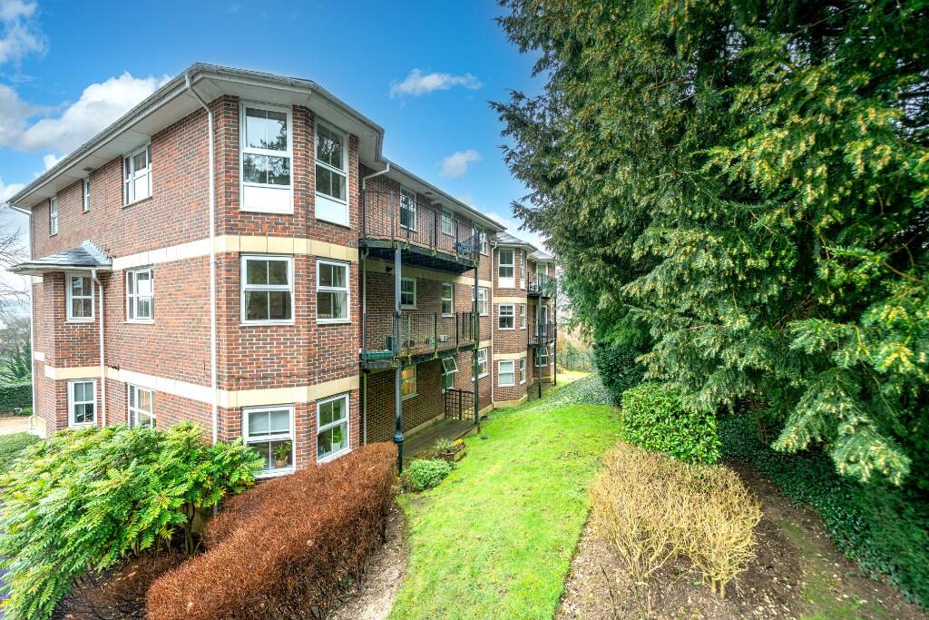 Main image of property: Chesham Road, Berkhamsted, Hertfordshire, HP4