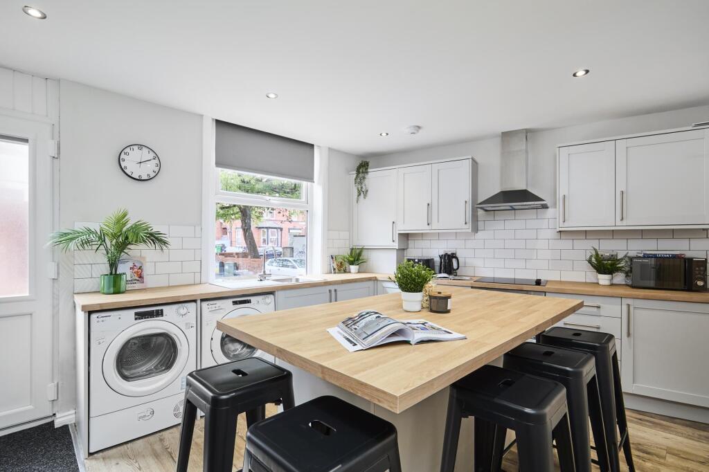 House in Leeds - View 3