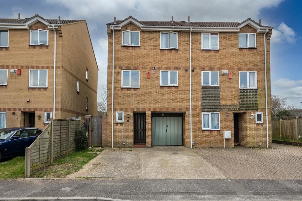 Additional image 26 of Mcwilliam Close, Poole