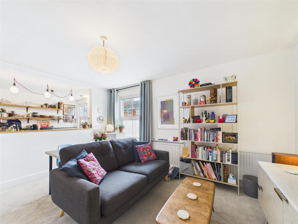 Main image of property: Kings Road, Hitchin, Hertfordshire