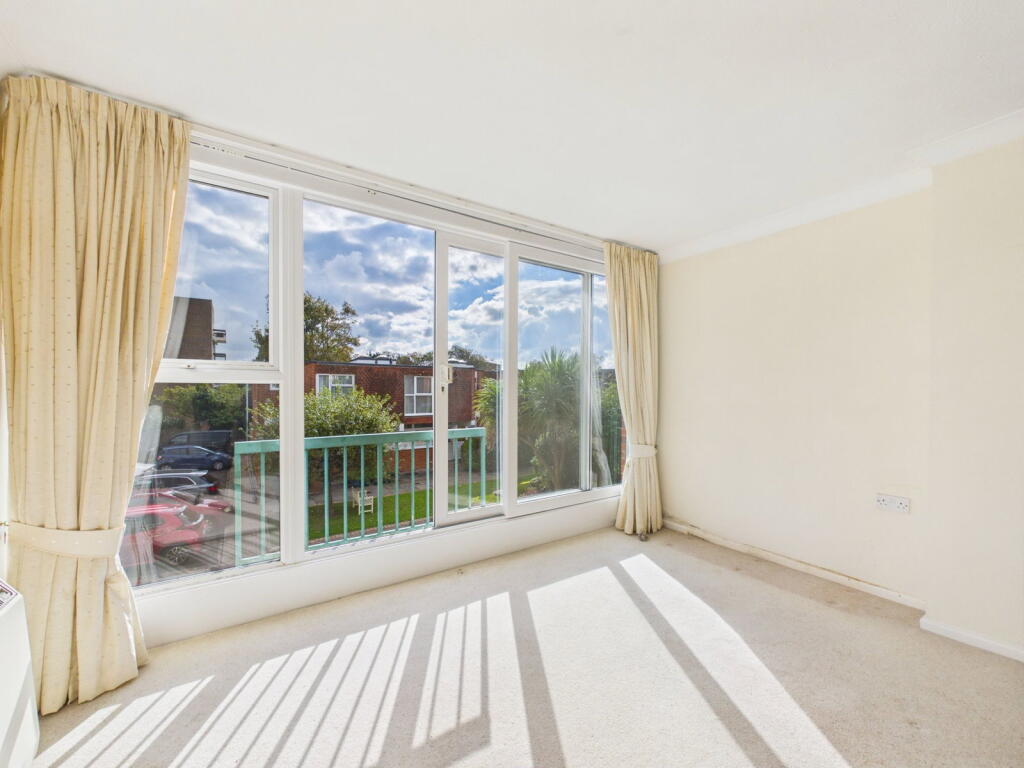 Apartment in Brighton - More
