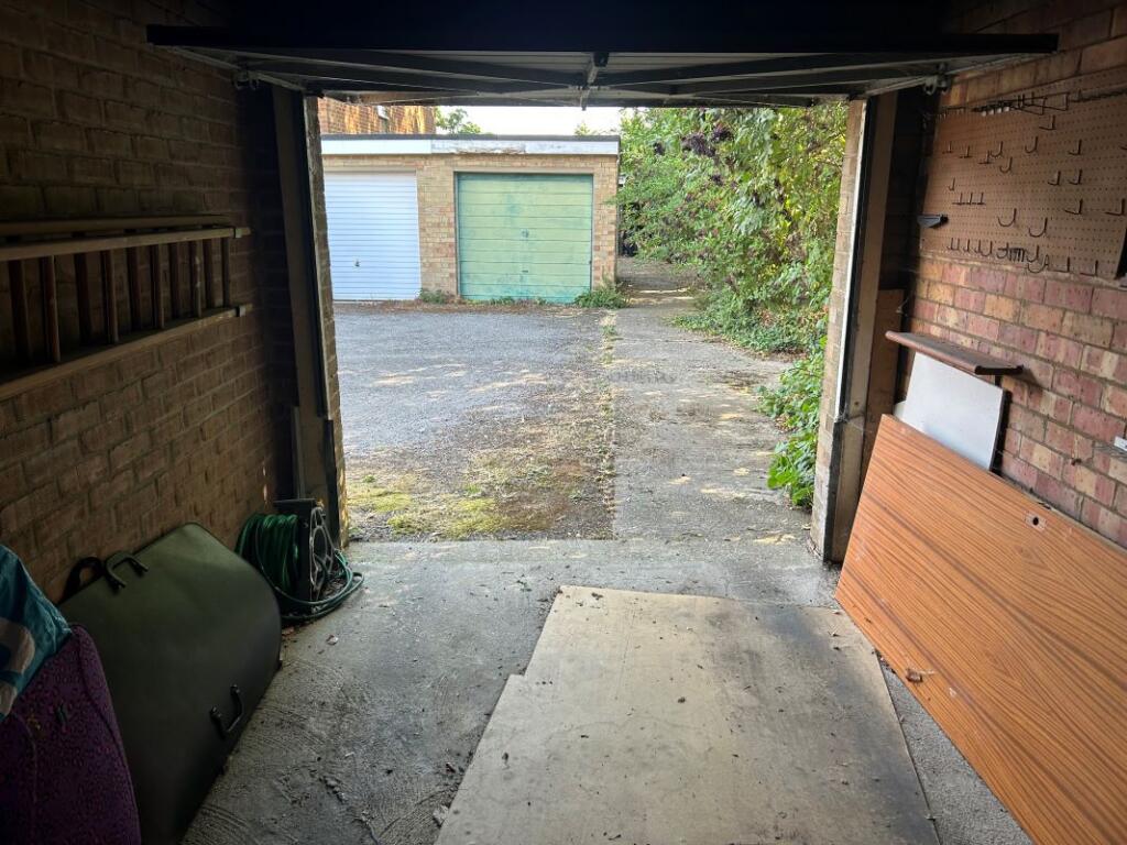Garage and land at Pakenham Close, Cambridge, Cambridgeshire, CB4 1PW - View 5