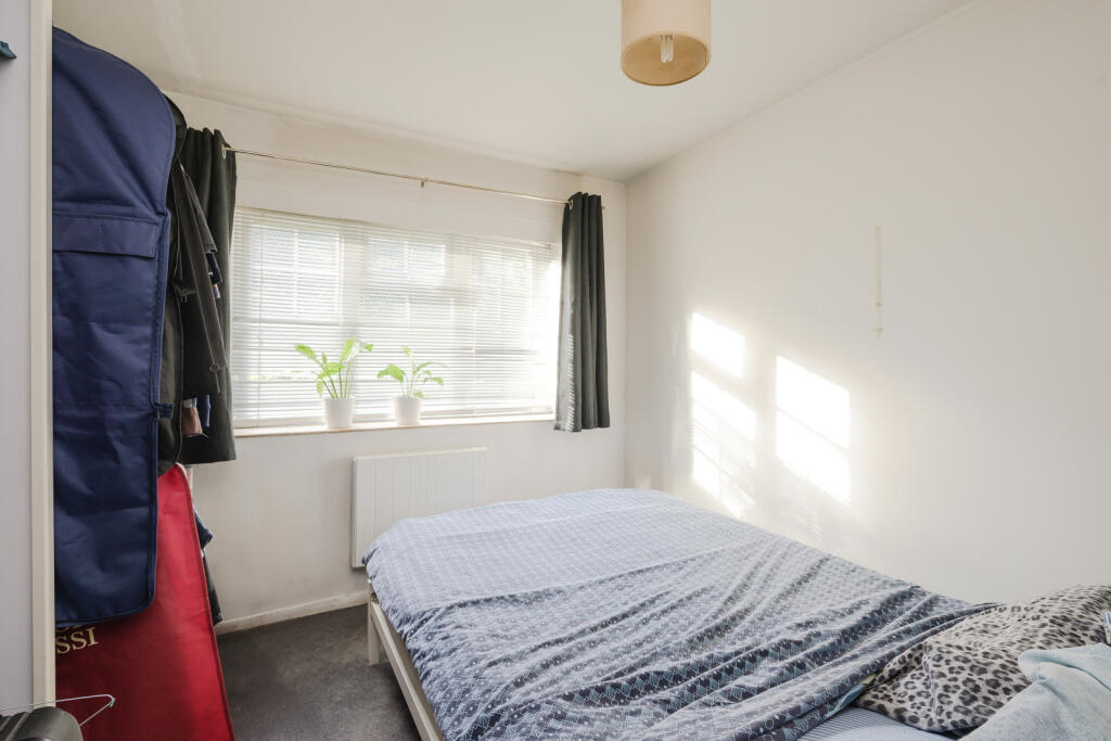 Florence Court, Sunnyside, London, SW19 photo 4