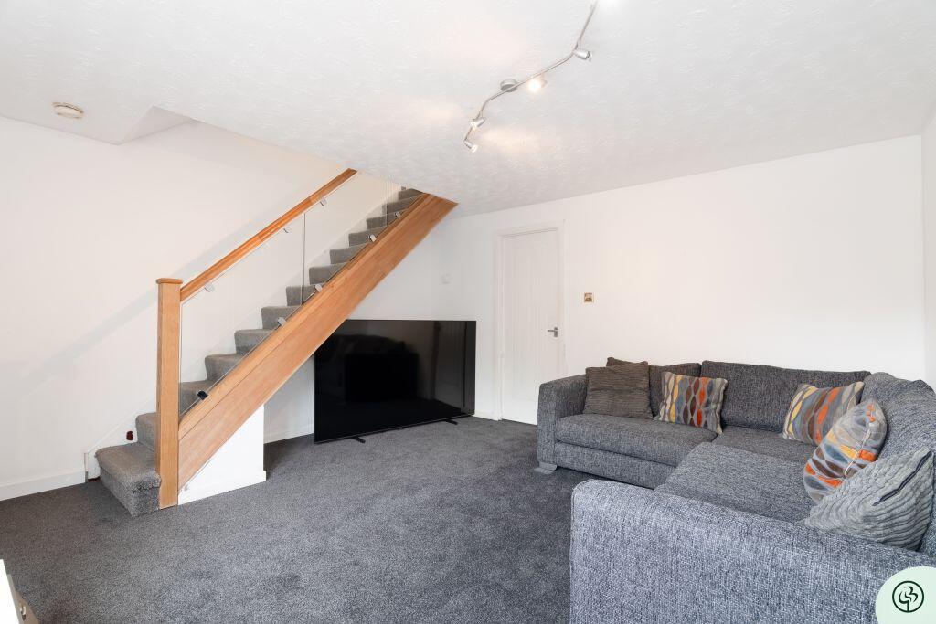 4 Dormanside Grove, Pollok, Glasgow, G53 5YZ photo 4