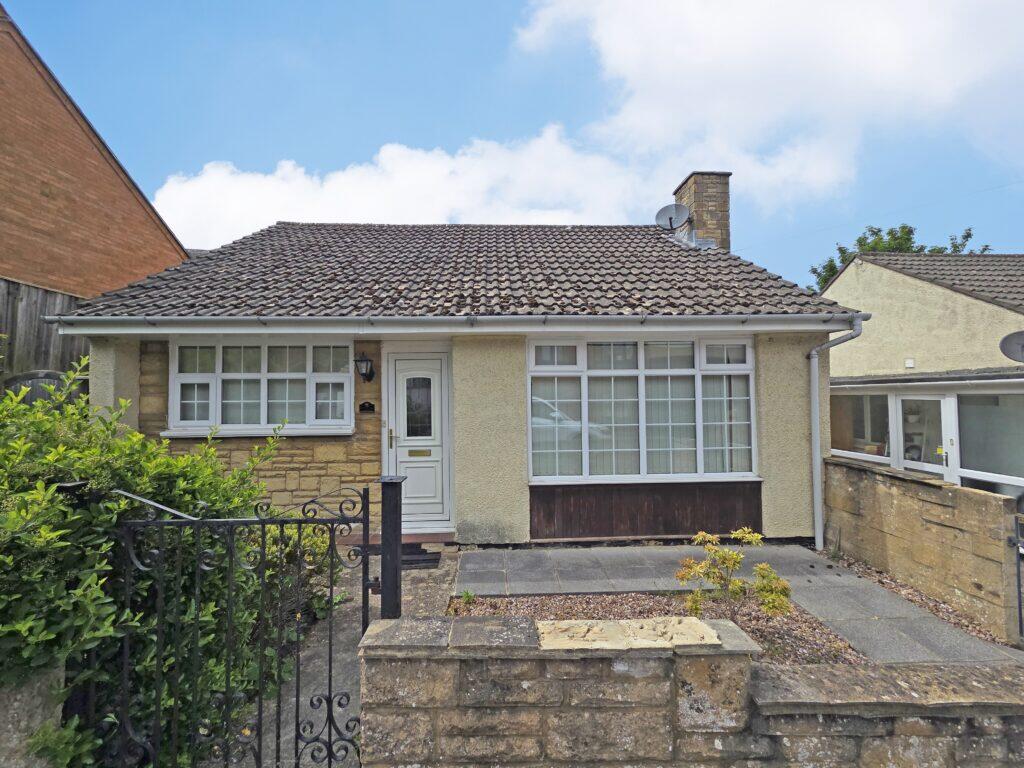 Main image of property: Britannia Road, Banbury, OXON, OX16